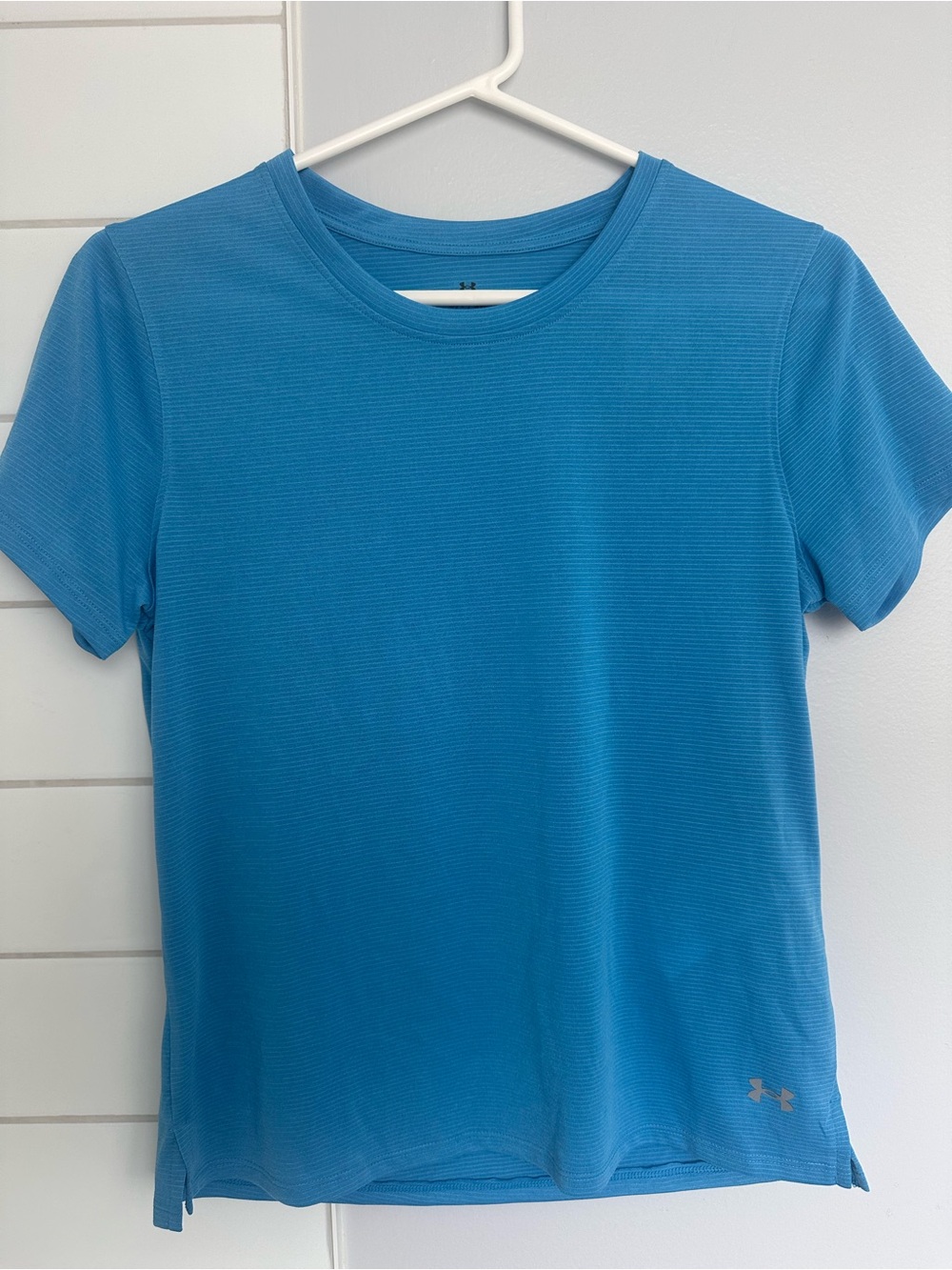 Under Armour Women's Blue Short Sleeve Performance Tee